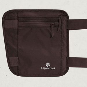 Eagle Creek Undercover Leg Wallet salatasku jalkaan mocha